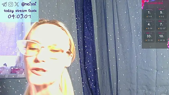 Snapshot of ixsi chatting on February 20, 2026, 9:43 am ixsi online show from February 20, 2026, 9:43 am