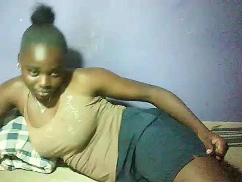 Pretty doll20 online show from February 6, 2025, 9:17 pm
