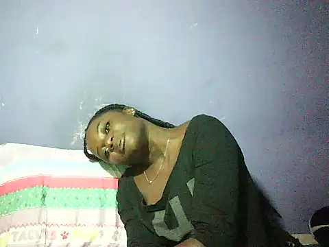 Pretty doll20 online show from February 24, 2025, 7:19 pm