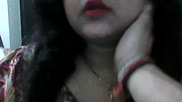 smile pretty online show from June 11, 2026, 5:44 pm