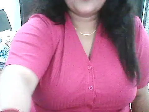 Snapshot of smile_pretty chatting on July 24, 2026, 5:00 pm smile pretty online show from July 24, 2026, 5:00 pm