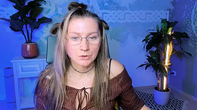 FridaTander online show from January 19, 2025, 1:44 pm