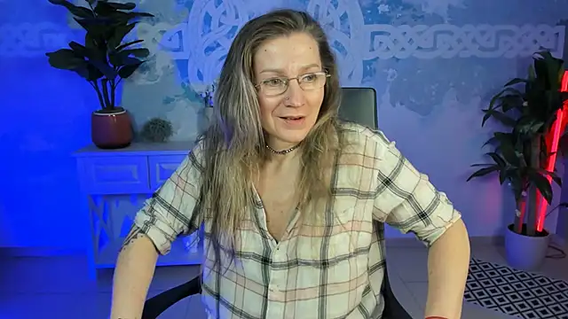 FridaTander online show from February 15, 2025, 9:05 am