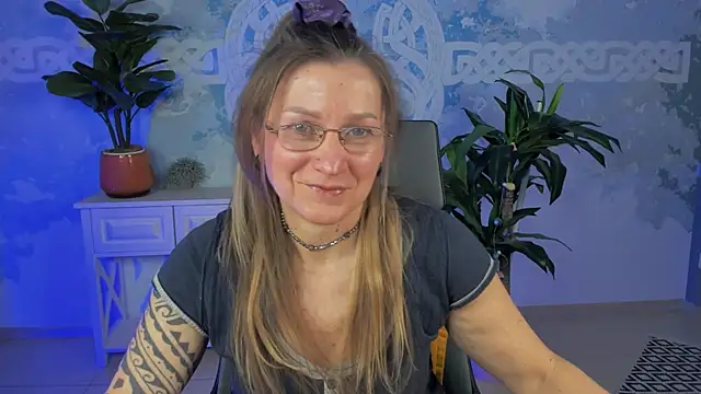 FridaTander online show from February 22, 2025, 9:12 am