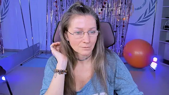 FridaTander online show from March 1, 2025, 9:07 am