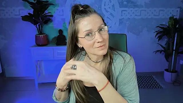 FridaTander online show from March 2, 2025, 7:56 pm