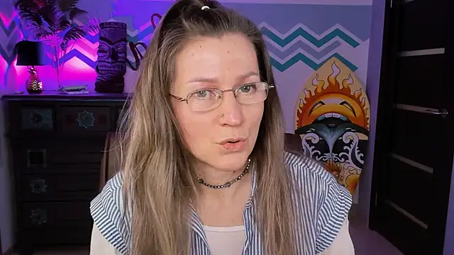 FridaTander online show from March 3, 2025, 9:11 am