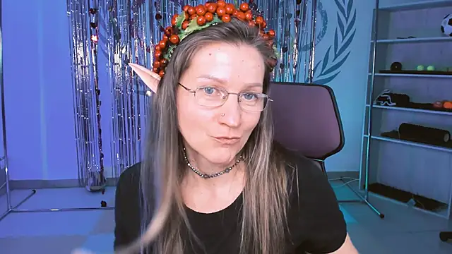 FridaTander online show from March 13, 2025, 8:43 pm