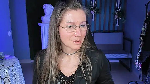 FridaTander online show from March 20, 2025, 7:25 pm