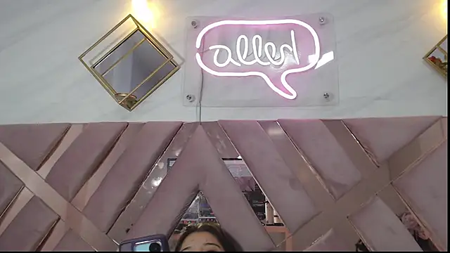  Emily v online show from December 30, 2024, 1:58 am