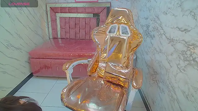  Emily v online show from March 8, 2025, 9:40 pm