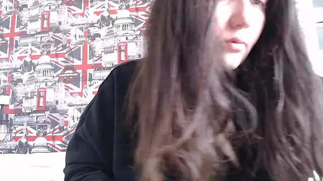 Lynylou online show from March 24, 2026, 9:25 am