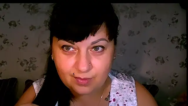  ilona shy online show from September 14, 2025, 2:38 pm