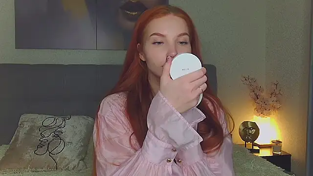 JudyWalkerr online show from September 11, 2025, 1:55 pm