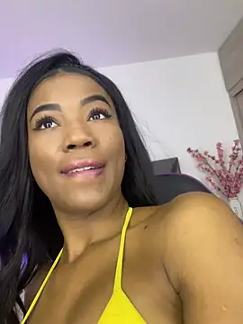 Snapshot of paula__cruzz chatting on June 27, 2026, 9:09 pm paula cruzz online show from June 27, 2026, 9:09 pm
