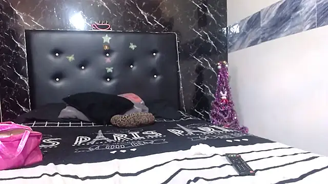 Snapshot of rati_airdinjb chatting on December 13, 2024, 6:27 pm rati airdinjb online show from December 13, 2024, 6:27 pm