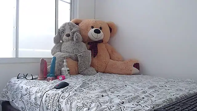 Snapshot of rati_airdinjb chatting on January 14, 2025, 9:30 pm rati airdinjb online show from January 14, 2025, 9:30 pm