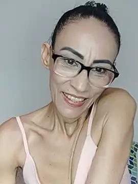 Snapshot of BarbaraMature chatting on July 11, 2026, 2:53 pm BarbaraMature online show from July 11, 2026, 2:53 pm
