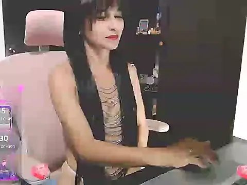 tifany19  online show from April 13, 2026, 1:11 am