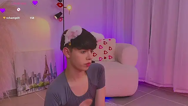 Snapshot of sebbyrose chatting on February 21, 2025, 7:34 am sebbyrose online show from February 21, 2025, 7:34 am