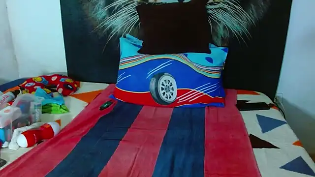 Michaell Myerss  online show from October 17, 2025, 11:57 am