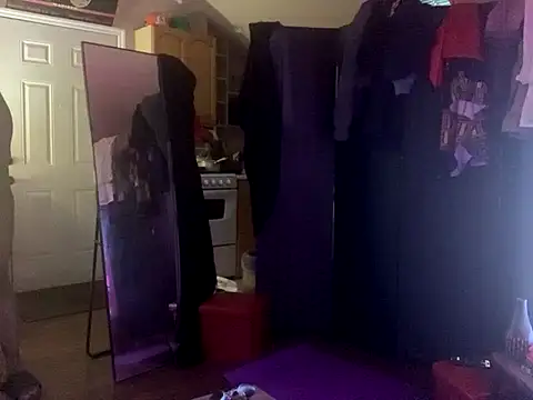 Snapshot of bigshh8 chatting on September 21, 2025, 2:02 am bigshh8 online show from September 21, 2025, 2:02 am