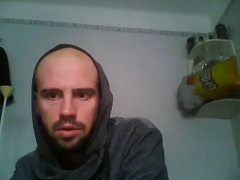 Snapshot of Rejtelmesest chatting on November 14, 2025, 10:03 am Rejtelmesest online show from November 14, 2025, 10:03 am