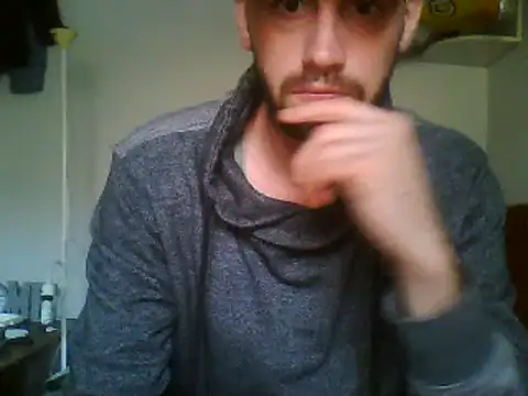 Snapshot of Rejtelmesest chatting on November 19, 2025, 1:00 pm Rejtelmesest online show from November 19, 2025, 1:00 pm