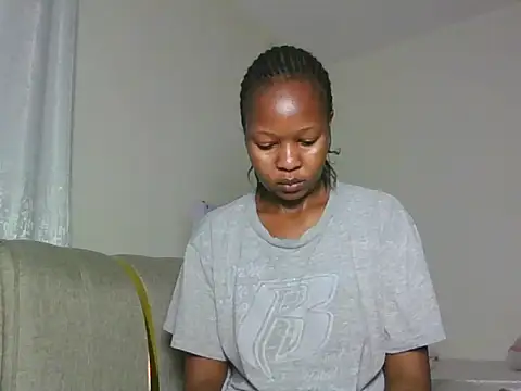 Snapshot of sexy_barbie2024 chatting on October 25, 2025, 9:06 am sexy barbie2024 online show from October 25, 2025, 9:06 am