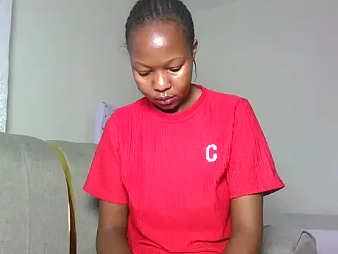 Snapshot of sexy_barbie2024 chatting on October 31, 2025, 10:16 am sexy barbie2024 online show from October 31, 2025, 10:16 am