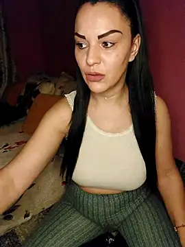 MeaHarpe online show from March 10, 2025, 7:18 pm