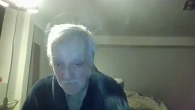Snapshot of Sammy1660 chatting on December 18, 2024, 6:53 am Sammy1660 online show from December 18, 2024, 6:53 am