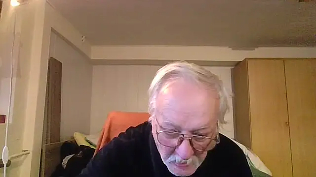 Snapshot of Sammy1660 chatting on January 22, 2025, 8:07 am Sammy1660 online show from January 22, 2025, 8:07 am