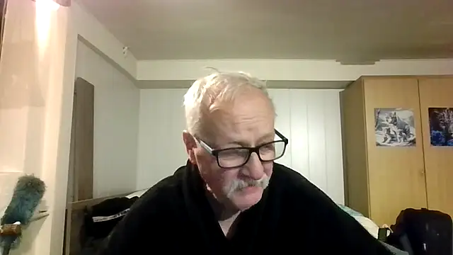 Snapshot of Sammy1660 chatting on October 9, 2025, 5:16 am Sammy1660 online show from October 9, 2025, 5:16 am