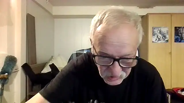 Snapshot of Sammy1660 chatting on October 27, 2025, 9:41 pm Sammy1660 online show from October 27, 2025, 9:41 pm