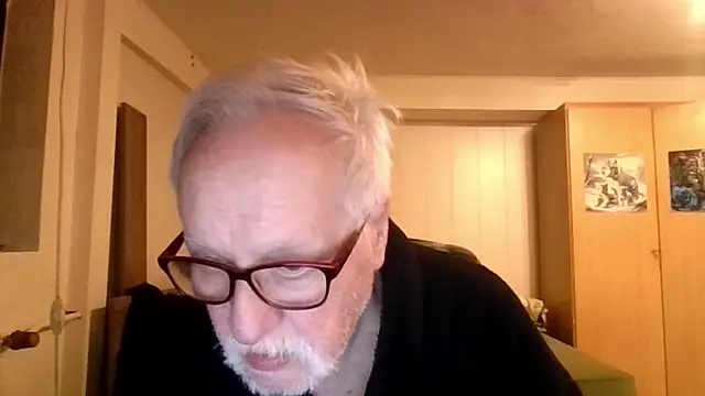 Sammy1660 online show from May 8, 2026, 2:17 am