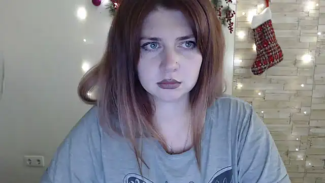 Lizzy Love online show from December 5, 2024, 10:45 pm