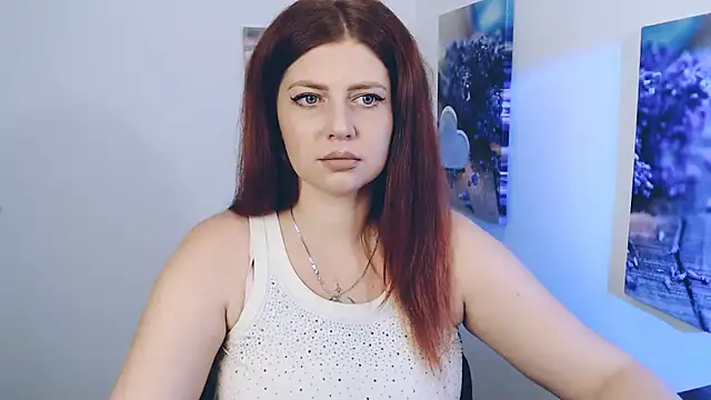 Snapshot of Lizzy_Love chatting on October 3, 2025, 12:46 pm Lizzy Love online show from October 3, 2025, 12:46 pm