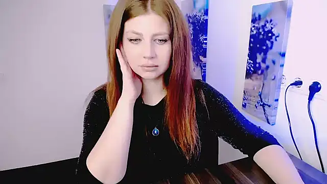 Lizzy Love online show from March 14, 2026, 10:32 am