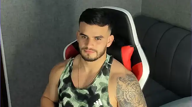 Ricardogo19 online show from December 31, 2024, 1:47 am