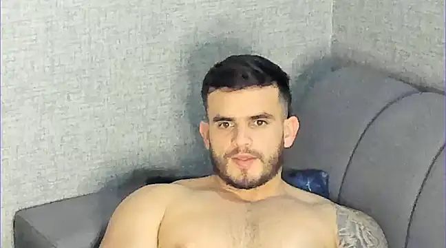 Ricardogo19 online show from January 4, 2025, 2:35 am