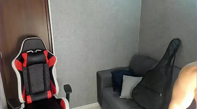 Ricardogo19 online show from January 8, 2025, 3:08 am