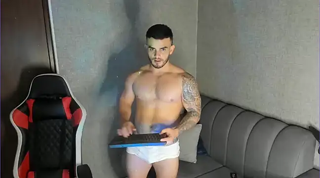 Ricardogo19 online show from January 25, 2025, 3:40 am