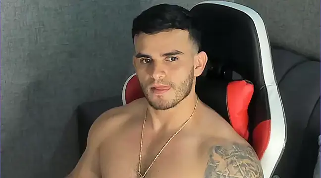 Ricardogo19 online show from February 20, 2025, 3:01 am