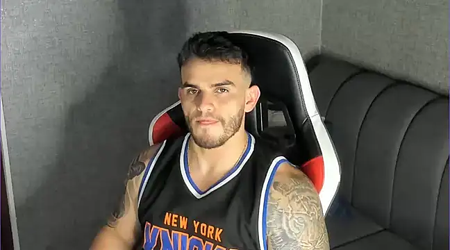 Ricardogo19 online show from March 7, 2025, 10:43 pm