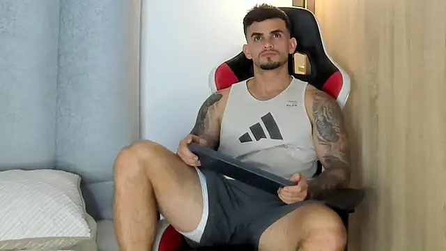 Ricardogo19 online show from June 20, 2026, 10:56 pm