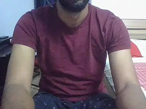 Snapshot of IndianEurope chatting on February 12, 2026, 2:34 pm IndianEurope online show from February 12, 2026, 2:34 pm