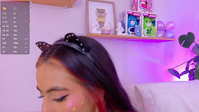 emily bank online show from December 2, 2025, 7:53 pm