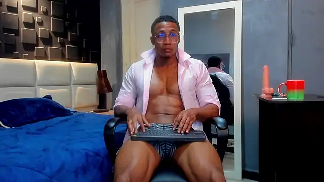 Logan Varela online show from December 27, 2024, 3:48 pm
