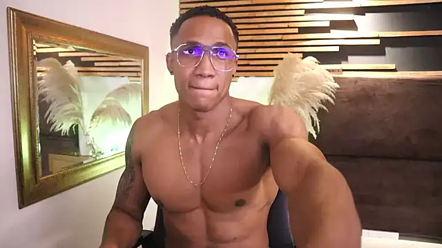 Logan Varela online show from January 12, 2025, 2:14 am